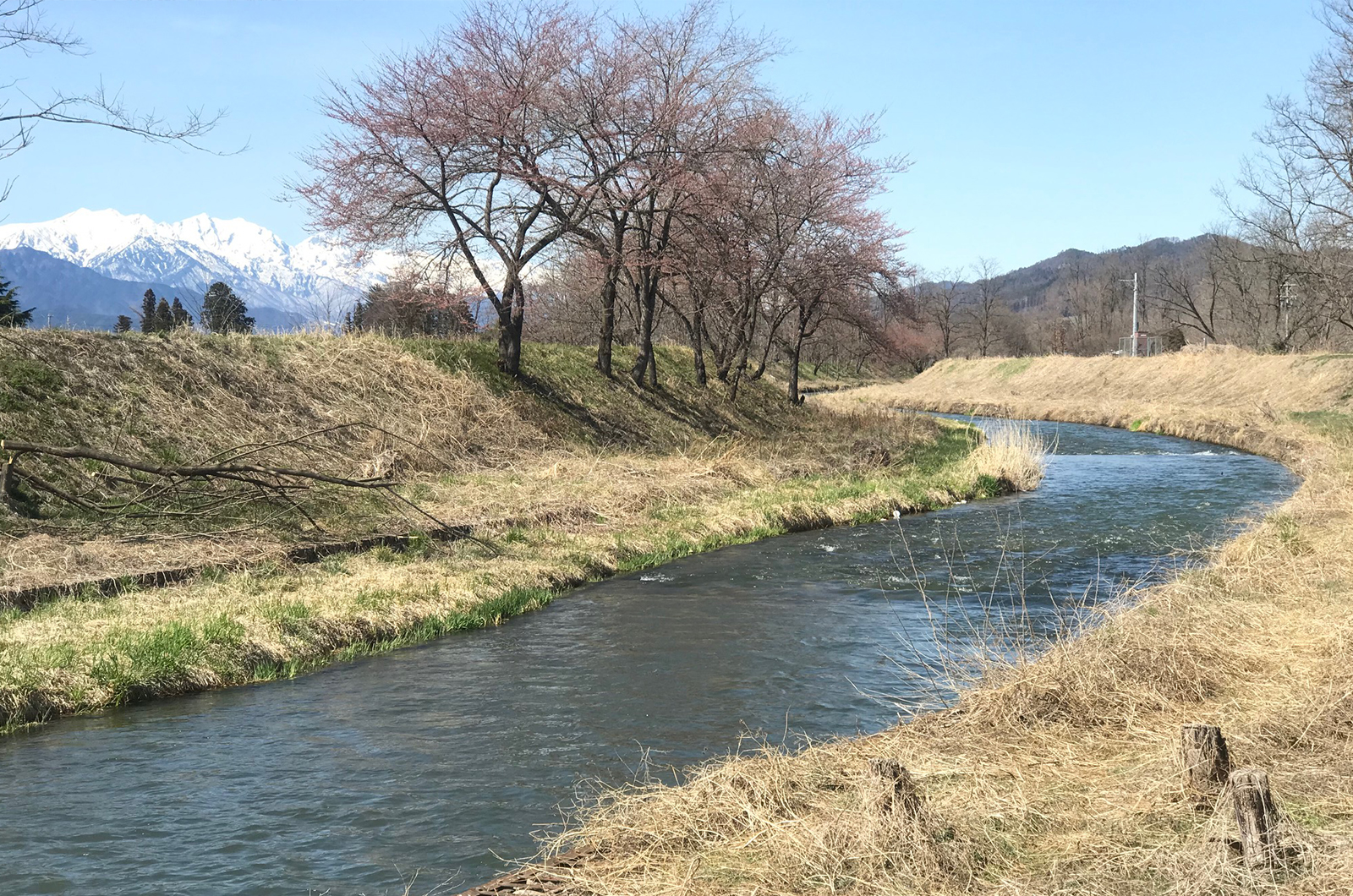 Yorozui River